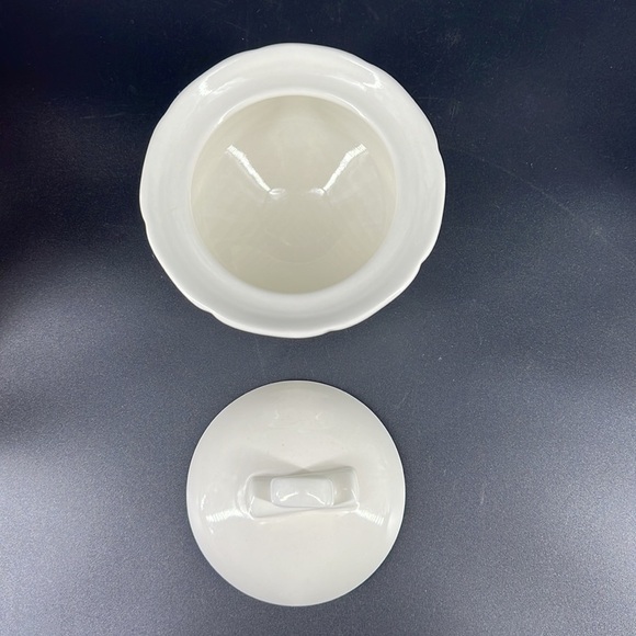 Mikasa French Countryside Creamer and Sugar Set - Picture 6 of 12